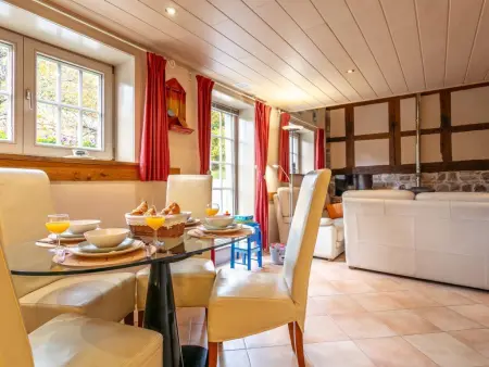 Au Ballon, Belle maison de vacances avec jacuzzi et sauna - Photo 3