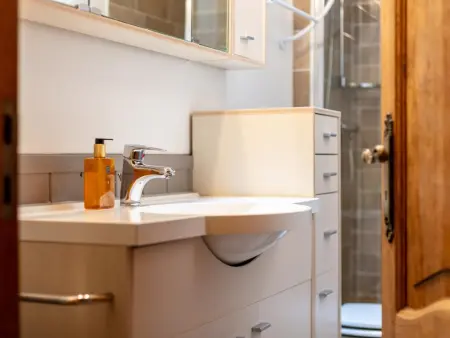 Au Ballon, Belle maison de vacances avec jacuzzi et sauna - Photo 17