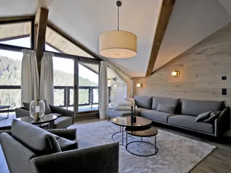 Appartement rénové avec ski aux pieds, 4 chambres et prestations incluses à Courchevel - Photo 3