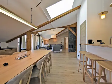 Appartement rénové avec ski aux pieds, 4 chambres et prestations incluses à Courchevel - Photo 6