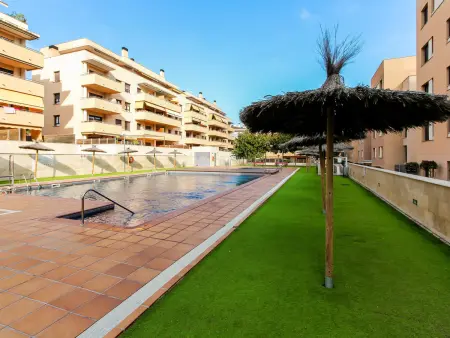 Appartement moderne avec clim, piscine, à 300m de la plage - Photo 1