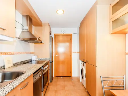 Appartement moderne avec clim, piscine, à 300m de la plage - Photo 8