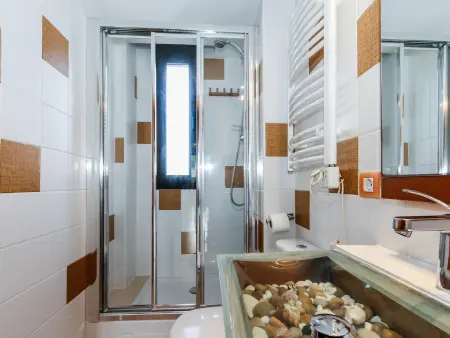Appartement moderne avec clim, piscine, à 300m de la plage - Photo 15