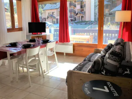 Appartement cosy 3 pièces, 4 couchages, proche des pistes et commerces à Vars Les Claux - Photo 1