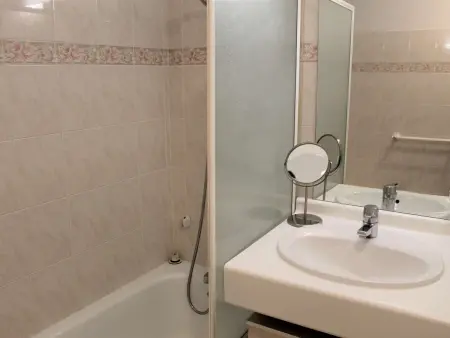 Appartement cosy 3 pièces, 4 couchages, proche des pistes et commerces à Vars Les Claux - Photo 9