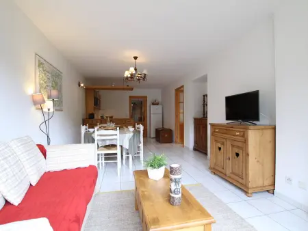 Appartement lumineux 3 pièces avec balcon, idéalement situé à La Salle-les-Alpes, 6 couchages - Photo 1