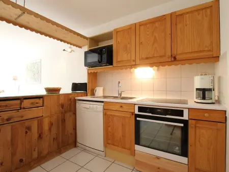Appartement lumineux 3 pièces avec balcon, idéalement situé à La Salle-les-Alpes, 6 couchages - Photo 5