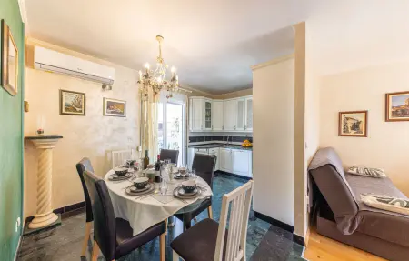 Maison 8 personnes à Podstrana - Photo 4