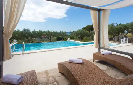 Villa Jure, Maison 8 personnes à Kastel Luksic - Photo 1