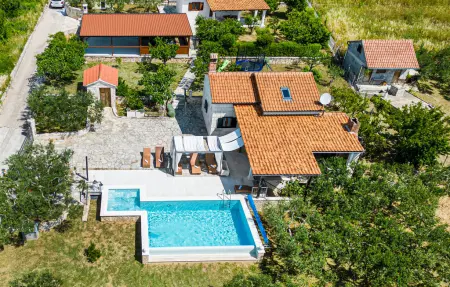 Villa Jure, Maison 8 personnes à Kastel Luksic - Photo 10