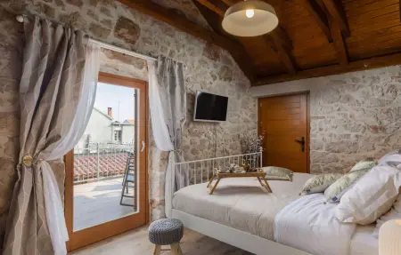 Villa Kameni dvori, Maison 6 personnes à Sveti Filip i Jakov - Photo 2