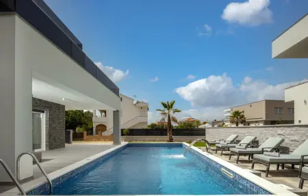 Villa Gemella, Maison 8 personnes à Sukosan - Photo 1