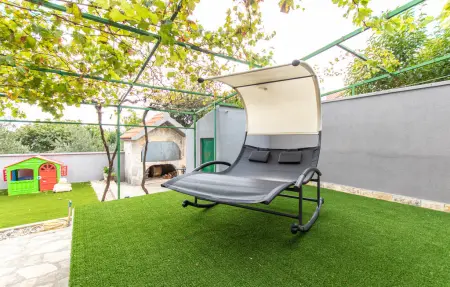 Maison 5 personnes à Pridraga - Photo 1