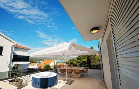 Villa Mondeo, Maison 8 personnes à Rogoznica - Photo 3