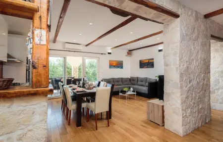 Villa Curta, Maison 8 personnes à Privlaka - Photo 2