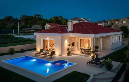 Villa Eleni, Maison 8 personnes à Ljubac - Photo 1