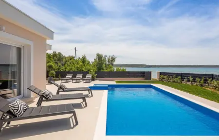 Villa Eleni, Maison 8 personnes à Ljubac - Photo 5