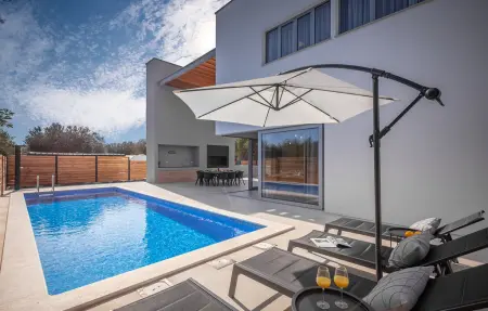 Villa Activia, Maison 10 personnes à Sveti Filip i Jakov - Photo 3