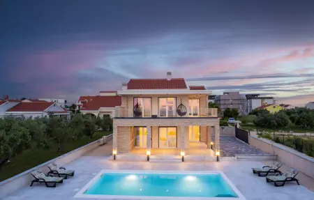 Villa Adria Maria, Maison 8 personnes à Privlaka - Photo 5