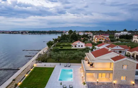 Villa Adria Maria, Maison 8 personnes à Privlaka - Photo 19