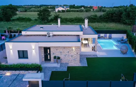 Villa Rose, Maison 10 personnes à Nin - Photo 14
