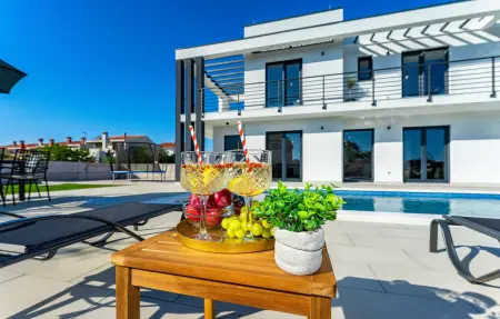 Villa Madis, Maison 10 personnes à Zadar - Photo 8