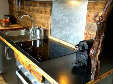 Appartement rénové avec vue imprenable, accès mer, WiFi et parking, proche Porto-Vecchio - Photo 4
