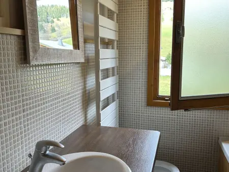 Chalet spacieux 8 pièces, 14 personnes, prés des pistes, parking - Photo 2