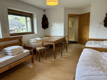Chalet spacieux 8 pièces, 14 personnes, prés des pistes, parking - Photo 3