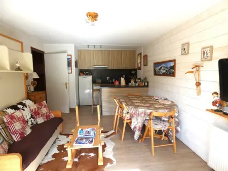 Appartement 6 pers, proche pistes, terrasse et parking inclus à La Clusaz - Photo 3