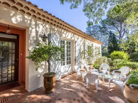 Le Clos Saint Emilie (Tennis & piscine), Maison 8 personnes à Béziers - Photo 1