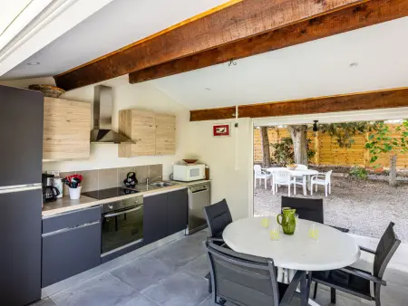 Le Clos Saint Emilie (Tennis & piscine), Maison 8 personnes à Béziers - Photo 3