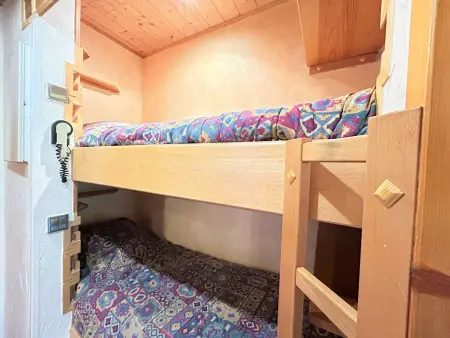 Studio 4 pers, proximité commerces et pistes, parking, terrasse Ouest, piscine l'été - Méribel - Photo 4