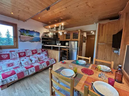 Studio 4 pers, proximité commerces et pistes, parking, terrasse Ouest, piscine l'été - Méribel - Photo 14