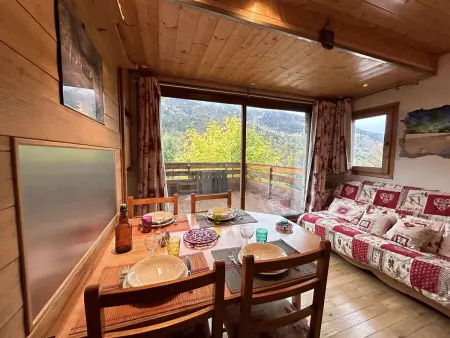 Studio 4 pers, proximité commerces et pistes, parking, terrasse Ouest, piscine l'été - Méribel - Photo 16