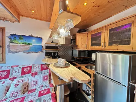 Studio 4 pers, proximité commerces et pistes, parking, terrasse Ouest, piscine l'été - Méribel - Photo 24