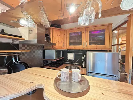 Studio 4 pers, proximité commerces et pistes, parking, terrasse Ouest, piscine l'été - Méribel - Photo 26