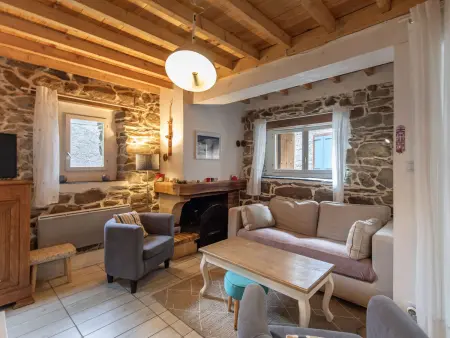 Bergerie Pyrénéenne Rénovée - 4 Chambres - 8 Pers. - Jardin - Stationnement Public - 3 Stations de Ski - Photo 1
