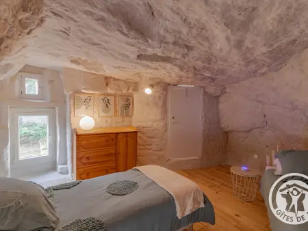 Gîte troglodyte unique avec jacuzzi, billard et jardin, près de Doué La Fontaine et Saumur - Photo 22