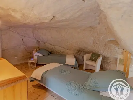 Gîte troglodyte unique avec jacuzzi, billard et jardin, près de Doué La Fontaine et Saumur - Photo 23