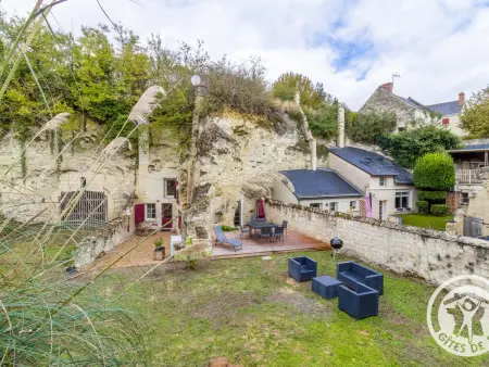 Gîte troglodyte unique avec jacuzzi, billard et jardin, près de Doué La Fontaine et Saumur - Photo 30