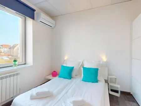 Appartement Rénové, 3 Ch. avec Parking Privé, Hyper-Centre Colmar - Photo 2