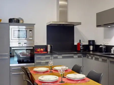 Appartement Rénové, 3 Ch. avec Parking Privé, Hyper-Centre Colmar - Photo 5