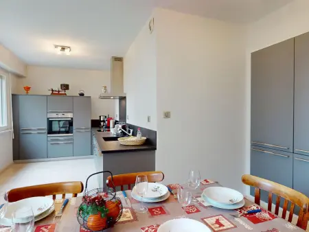 Appartement de luxe en hyper-centre avec 3 chambres, balcon, parking, proche Musée Unterlinden - Photo 6