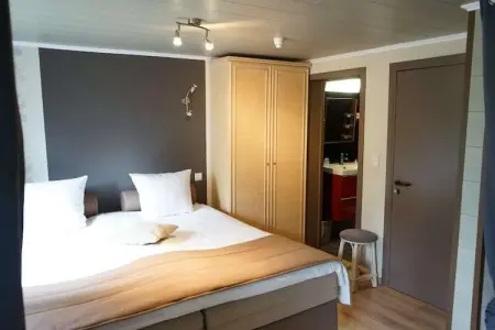 Les 5 Ourthes, Gîte de charme avec piscine à Houffalize - Photo 9