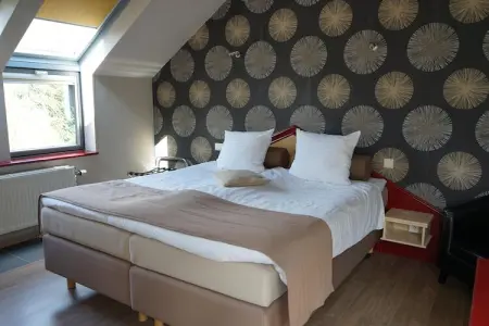 Les 5 Ourthes, Gîte de charme avec piscine à Houffalize - Photo 15