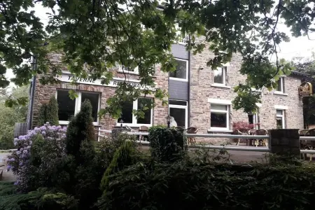 Les 5 Ourthes, Gîte de charme avec piscine à Houffalize - Photo 24
