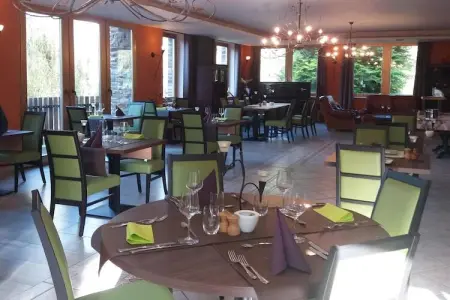 Les 5 Ourthes, Gîte de charme avec piscine à Houffalize - Photo 25