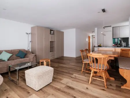 Haus Sunneschy Whg. 202, Appartement 4 personnes à Parpan - Photo 4