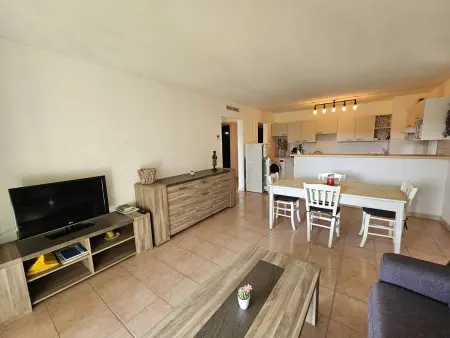 Appart 2 chambres avec piscine, à 150 m de la plage - Photo 4